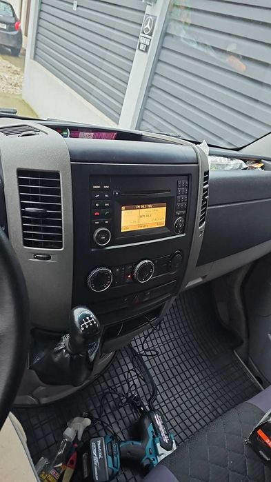 Sprinter L2H2 Mediu functioneaza perfect nefumator/Navi/clima 150CP