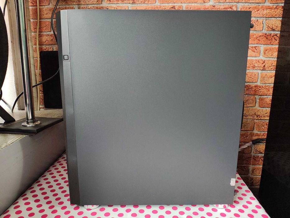 Carcasa PC MYRIA MY8737 RGB.