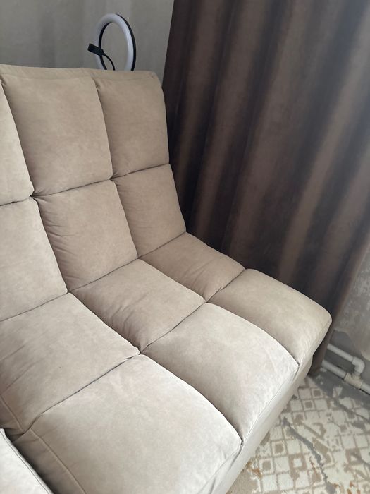 Кресло в гостиную