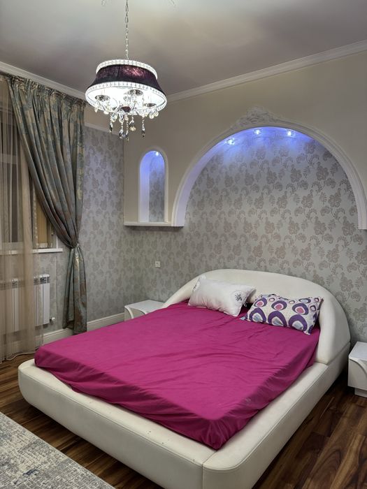 Спальный гарнитур белый