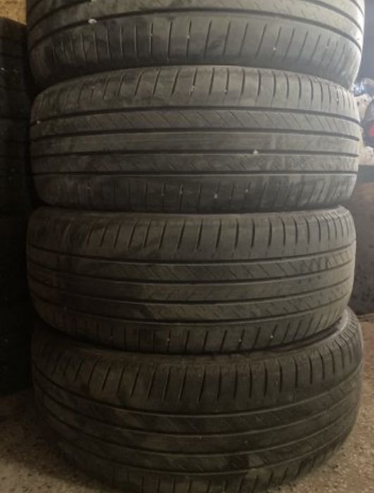 Летни гуми 235/55/19 дот.20г