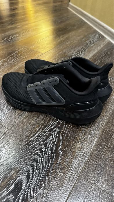 Кроссовки мужские