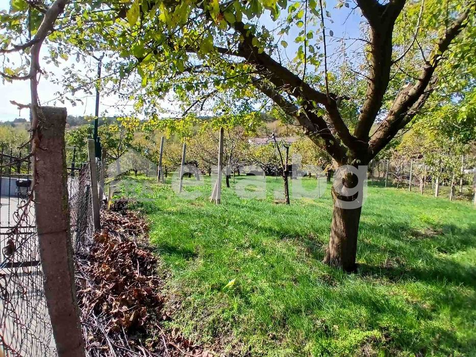 Парцел с ПУП за жилищно строителство в м-т "Горна Трака"