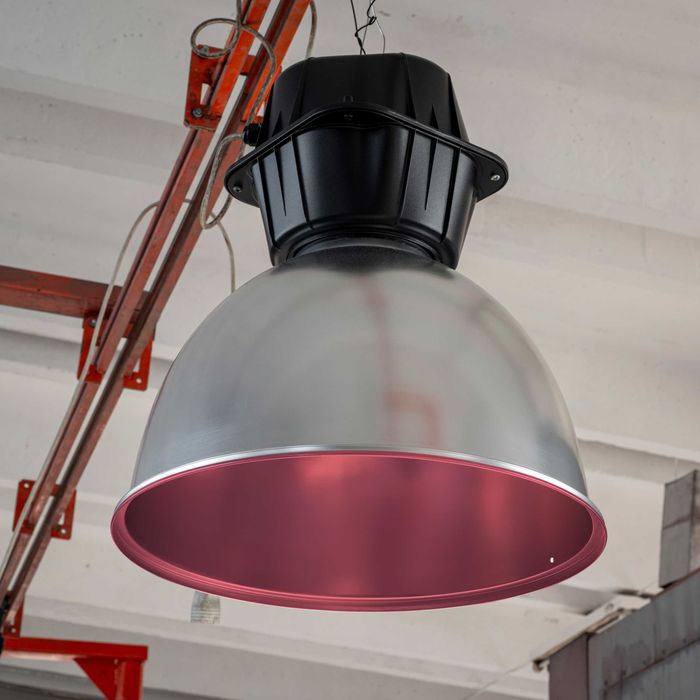 Дизайнерска индустриална лампа