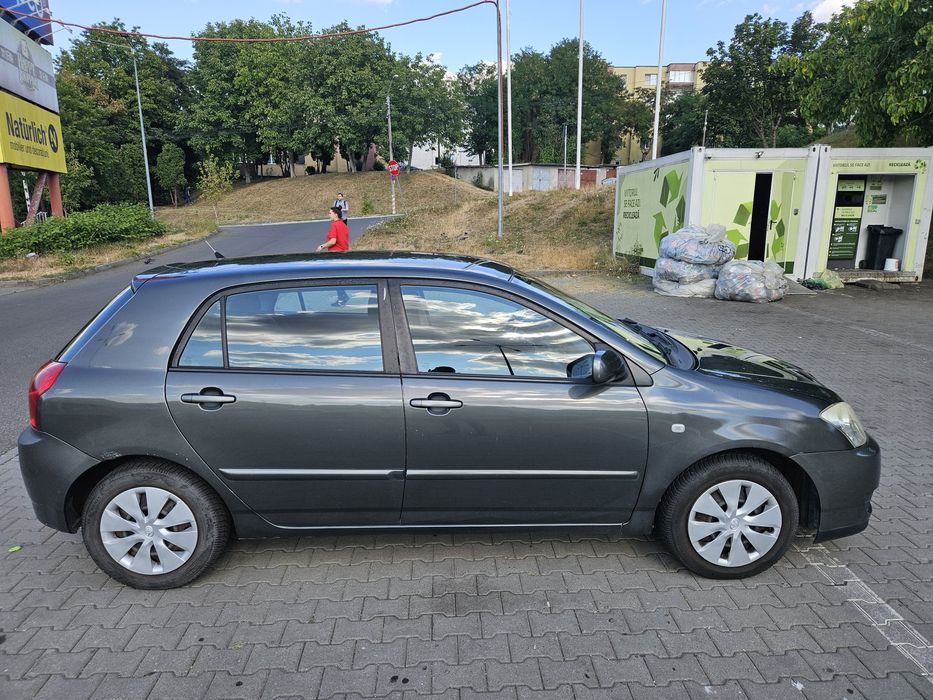 Toyota corolla  1.4 benzina