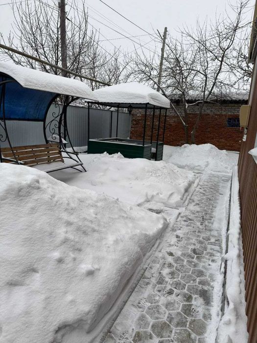 Продам дом с гаражом