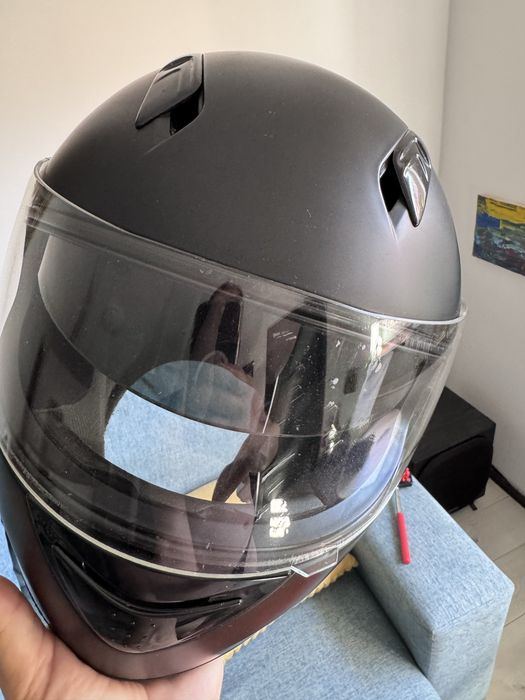 Echipament moto : casca, cizme, pantalon, geaca