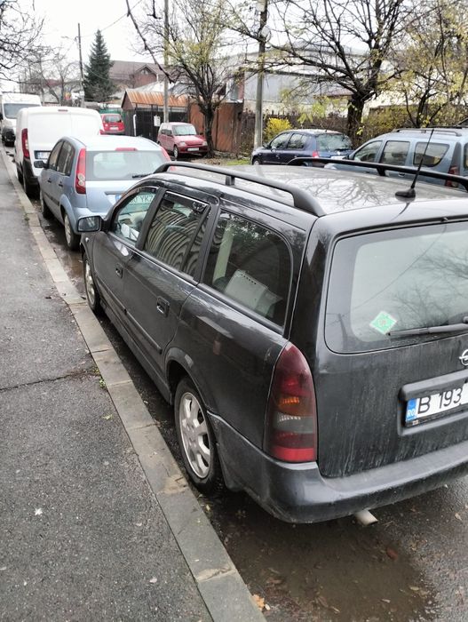 Opel astra  an 2004