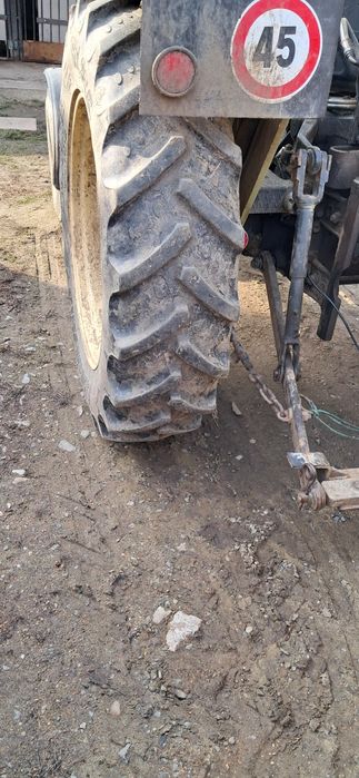 De vazare Tractor Hurlimann  H355    55cp