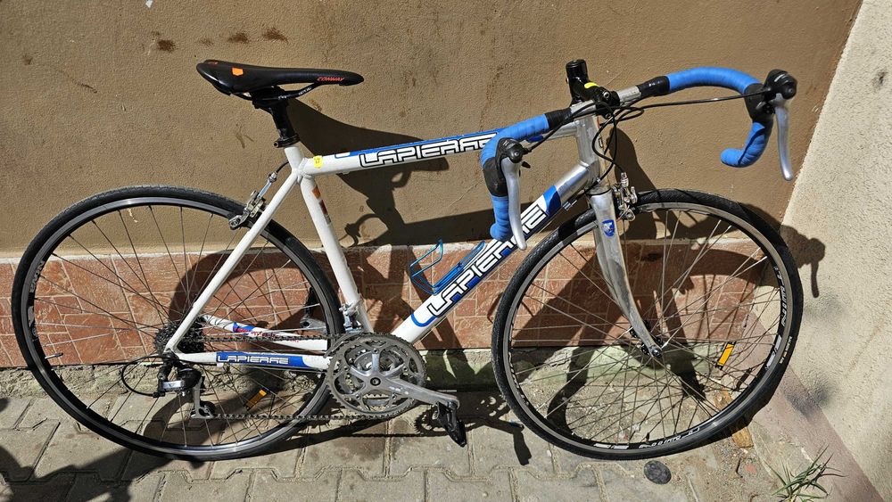 Cursiera 28" inch Aluminiu lichidare stare perfecta