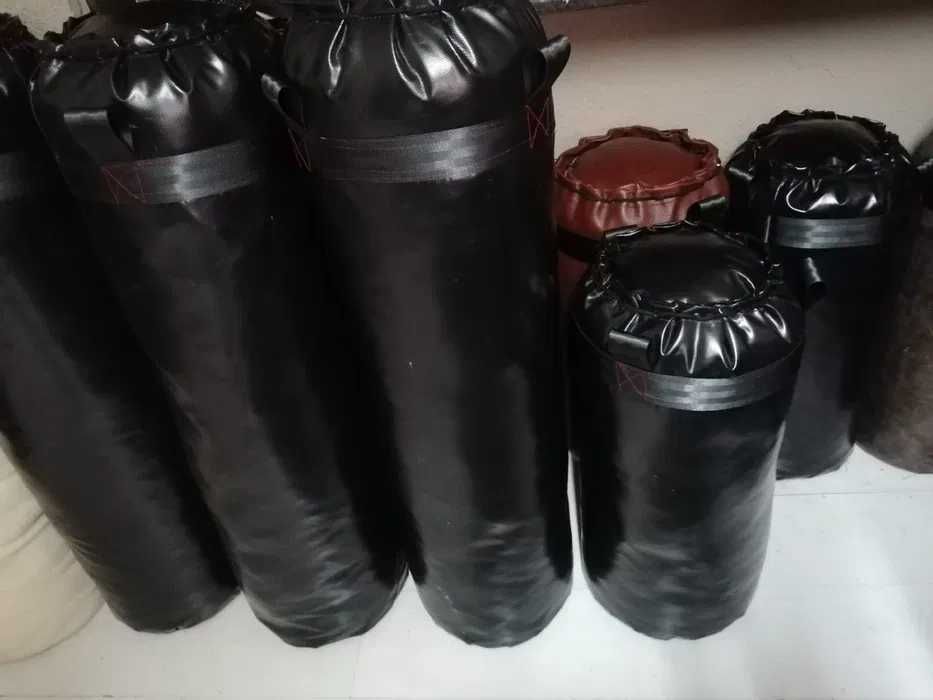 Vand Saci de box noi