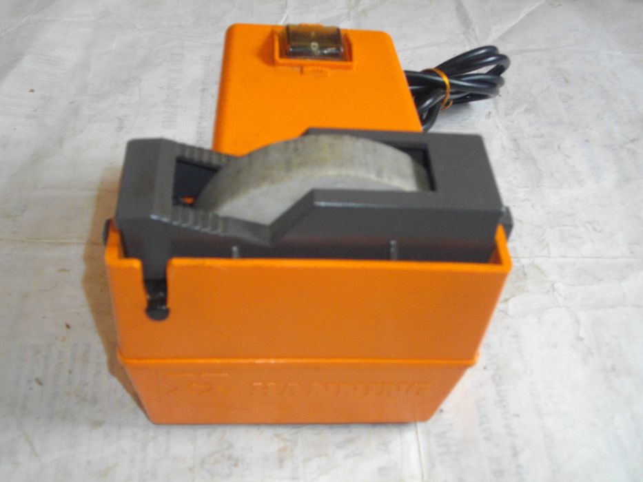 ЗА РЕМОНТ Пендула Пистолет Боядисване БОШ Бормашина Воден Мини Шмиргел