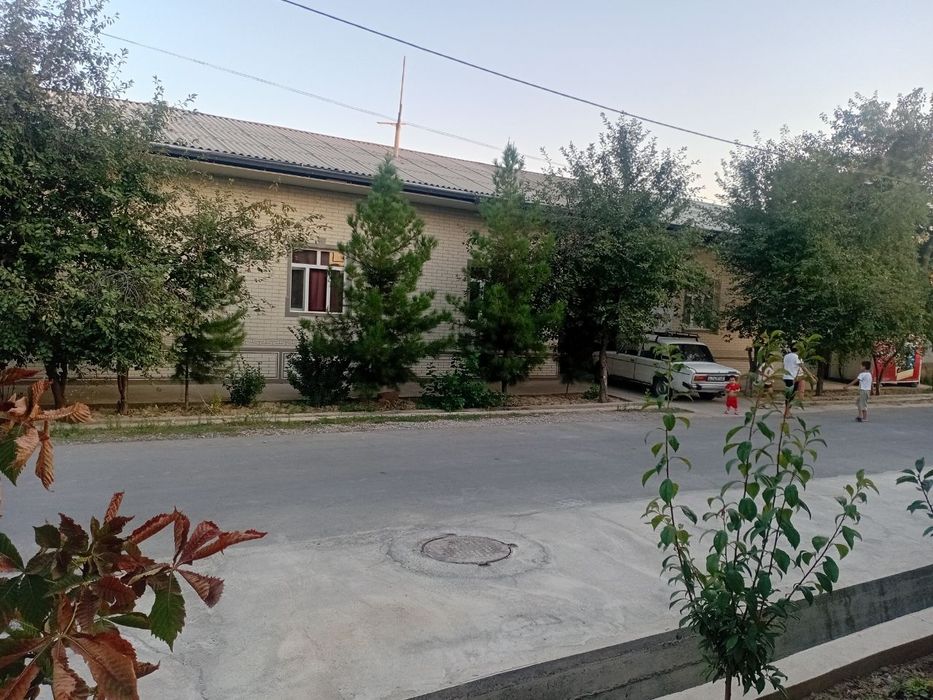 Uy sotiladi uysotiladi