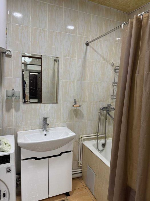 2/2/3   с ремонтом новостройка орта замона ресторани