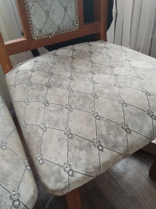 продам стол в хорошем состоянии