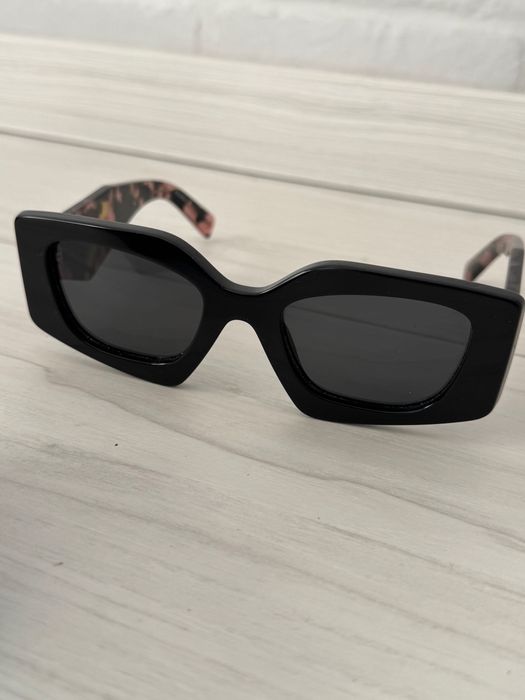 Слънчеви очила PRADA