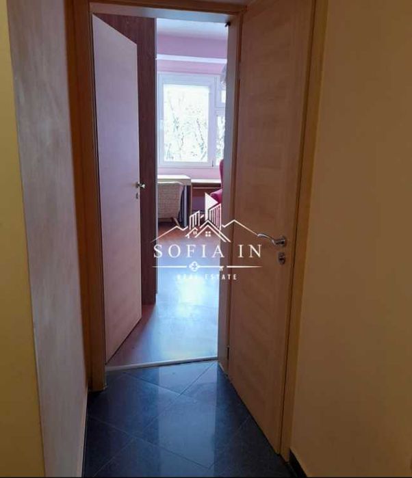 Дава се под наем Тристаен апартамент в София, Бъкстон - 80 кв.м за 612 € - Снимка #10