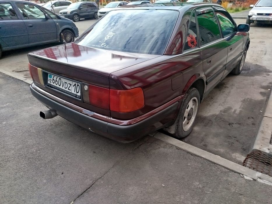 Продам Ауди с 4 1994 г
