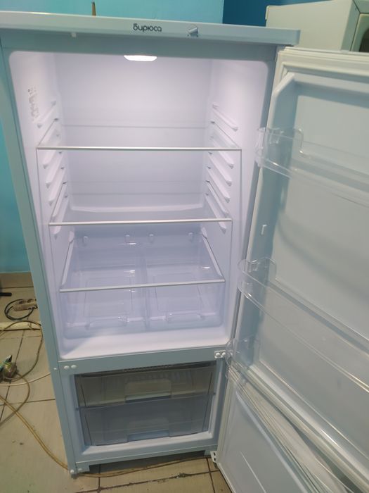 Продам холодильник Бирюса