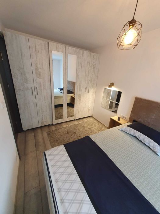 Ofer spre închiriere apartament 2 camere – Târgoviște, zonă semicentrală