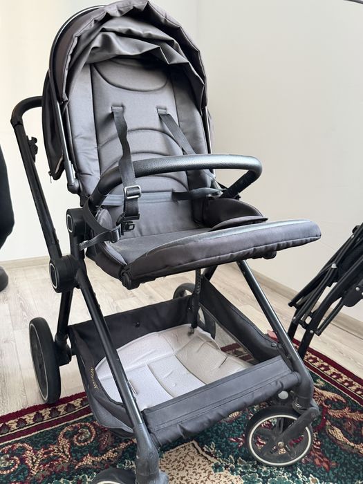 Продам коляску Срочно