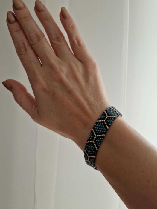 Brățară handmade elegantă Miyuki, albastru metalizat și negru