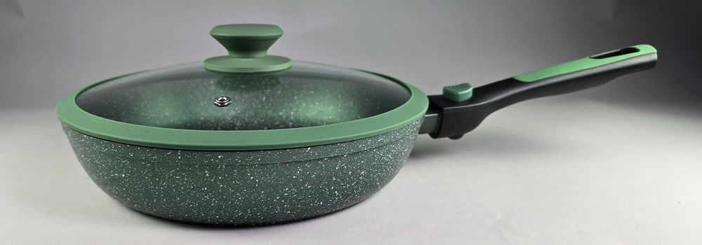 Тиган с капак 24см