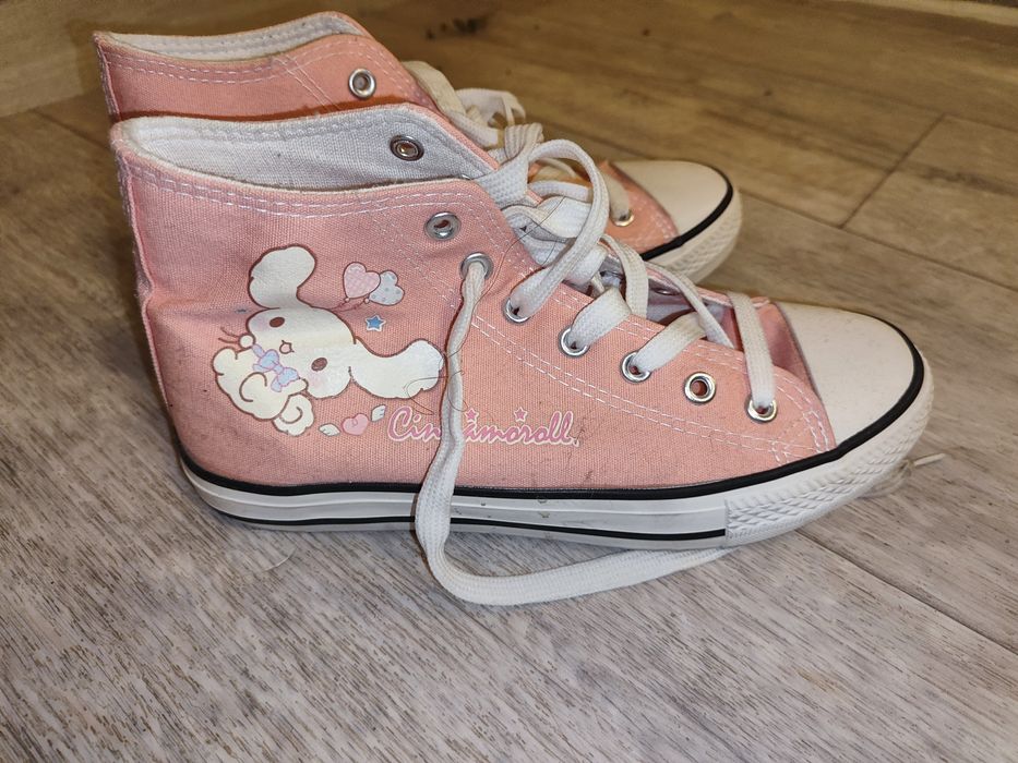 Кеды, конверсы розовые