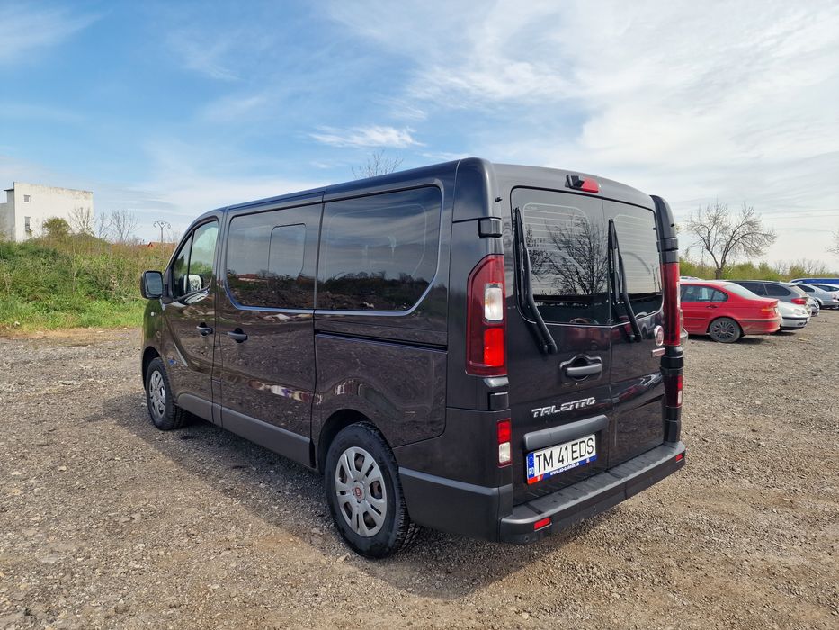 Micribuz  8+1 DE INCHIRIAT