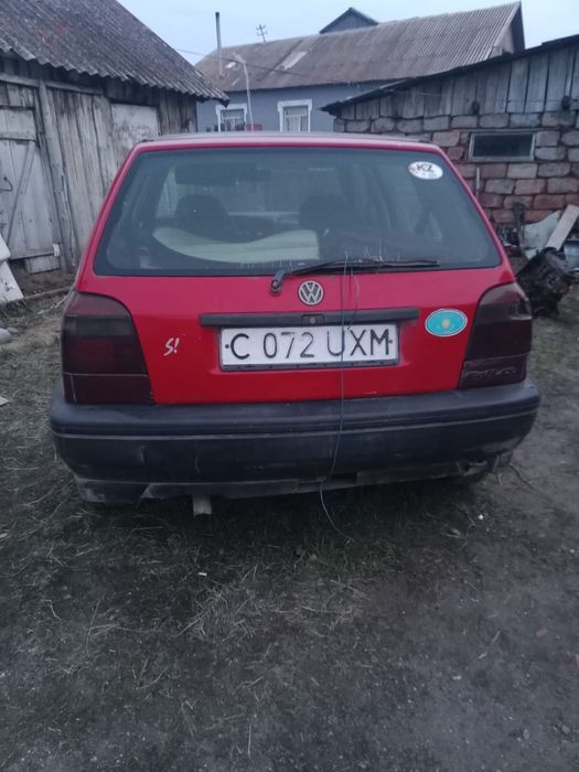 Продам Гольф 3, на ходу ездит,