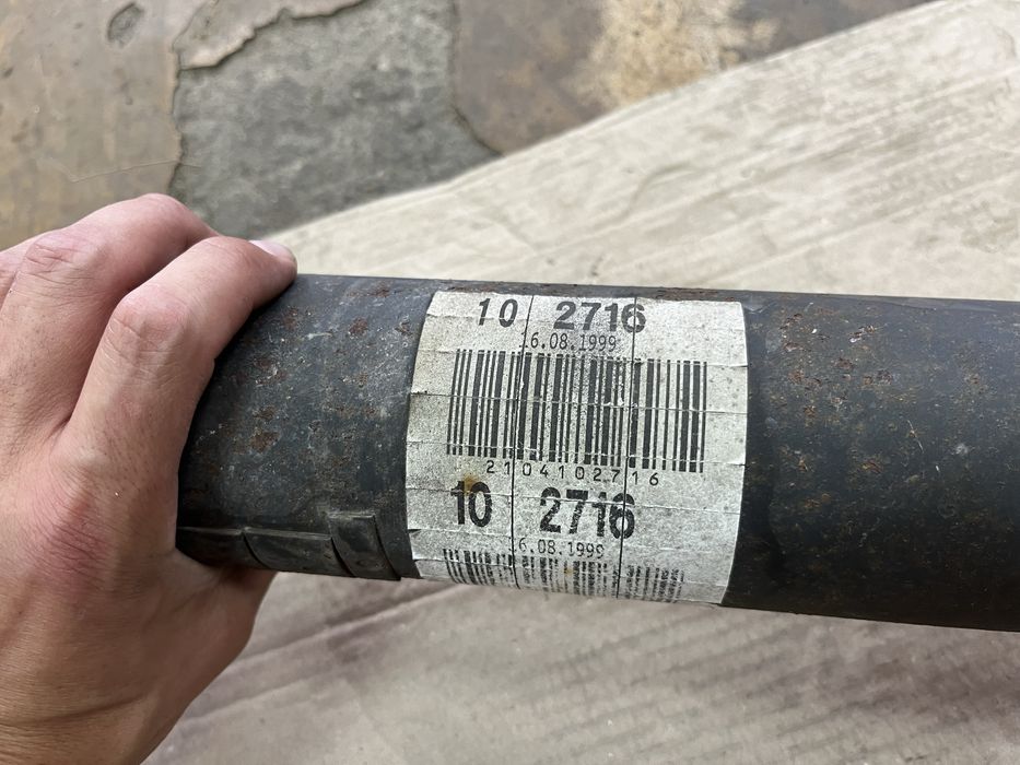 Кардан за Mercedes E320 CDI W210 (автомат)