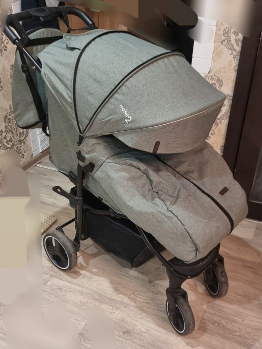 Коляска в идеальном состоянии