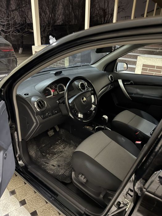 Nexiya 3 srochna sotiladi