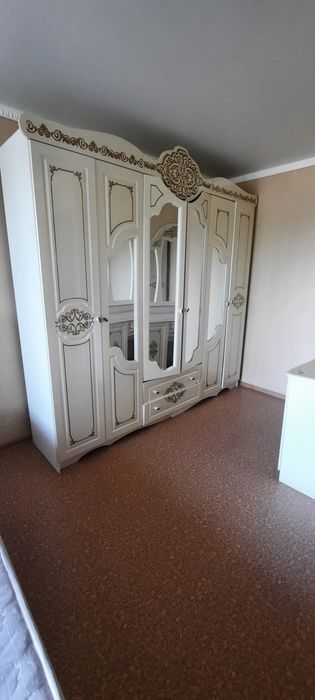 Отдам даром мебель