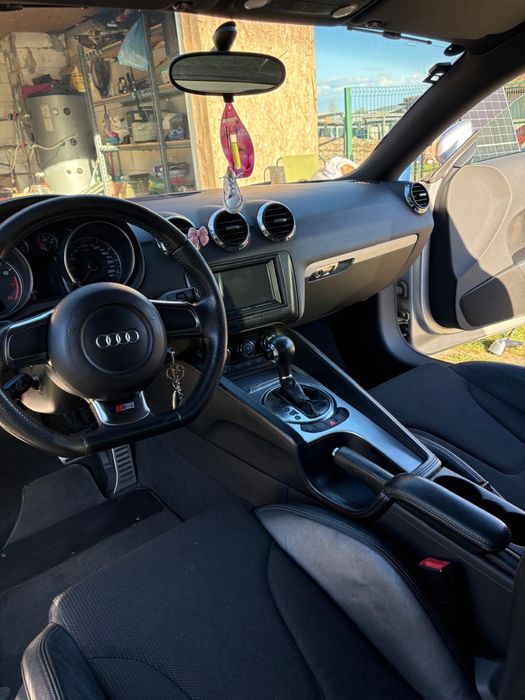 Audi TT ,200 CP an 2007