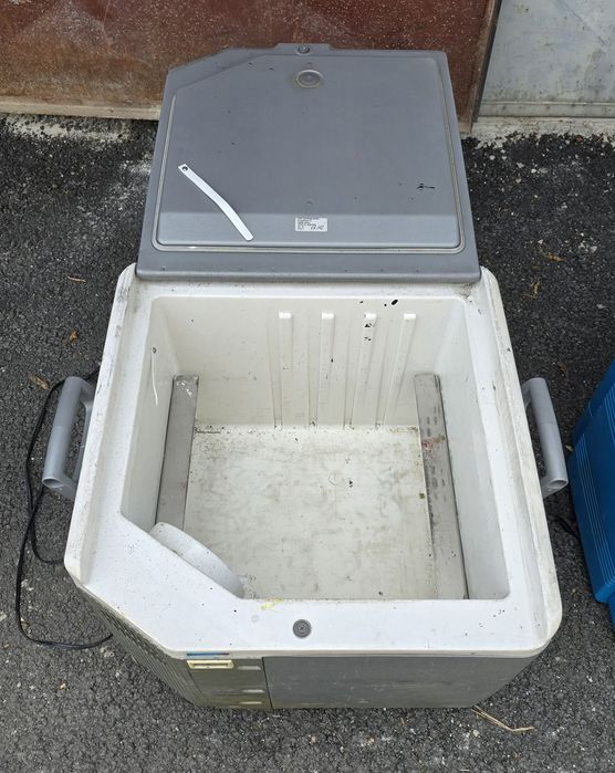 Хладилни кутии 12 волта