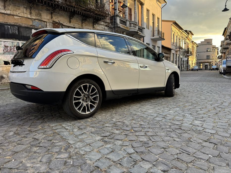 LANCIA Delta 2009 — imagine 2