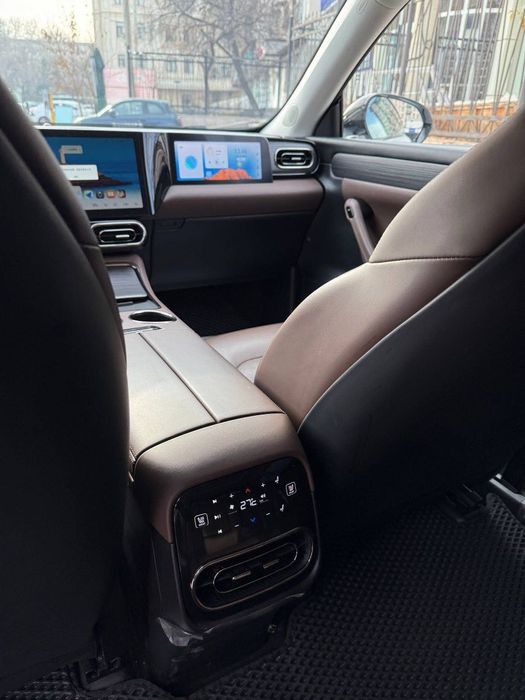 LeapMotor C11 Smart электро 502 км