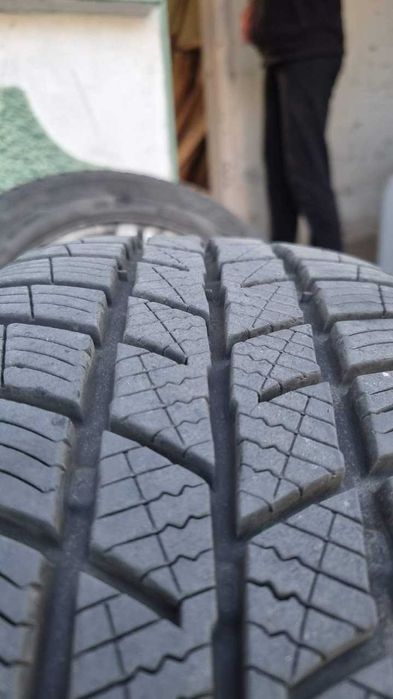 Set Jande aluminiu + Anvelope 195/55 R16 Barum