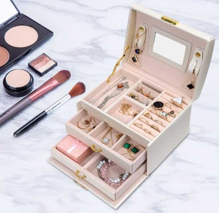 Кутия за бижута, органайзер с огледало и чекмеджета