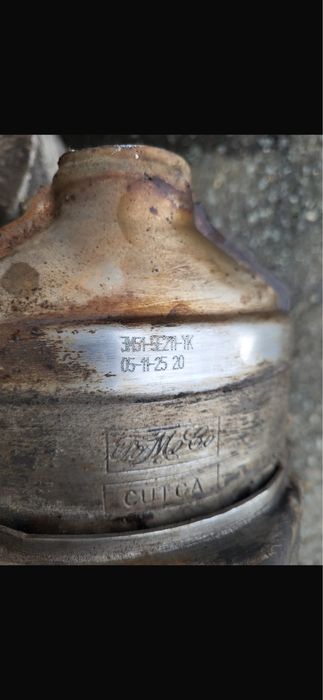 Catalizatoare auto si filtre de particule