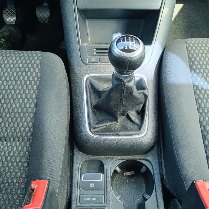Vând Volkswagen Tiguan