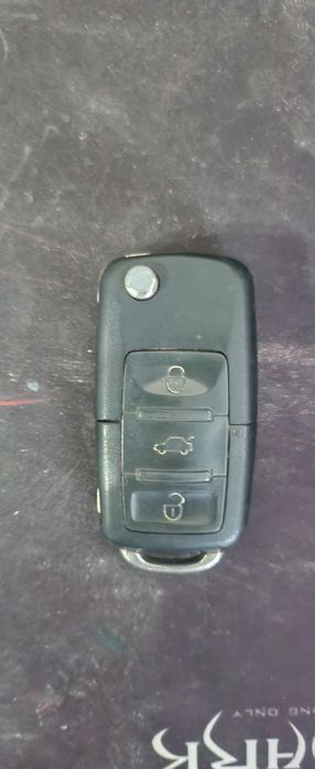 Cheie Skoda Octavia 3 butoane