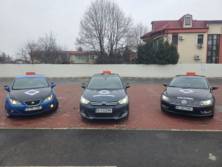 Instructor auto femeie categoria B