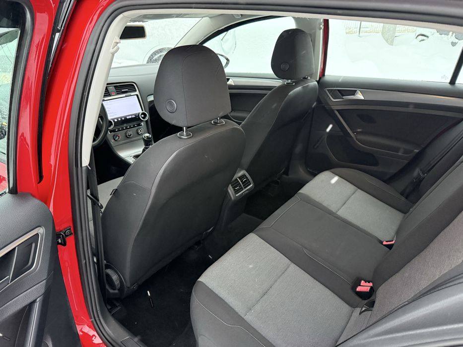 Vw golf 7 euro 5 motor 1.2 tsi impecabil