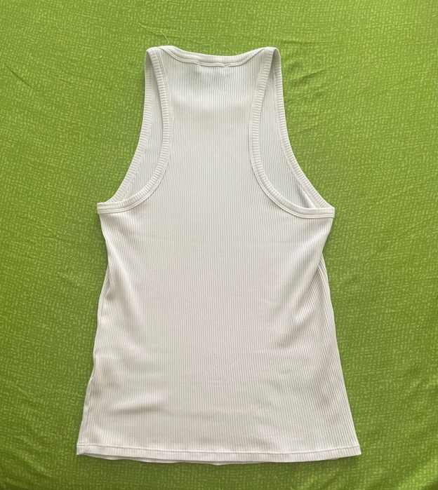 Бял потник Benetton