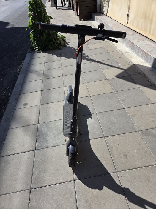 Vand trotineta electrica NINEBOT E2 PRO