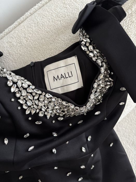 Malli шикарное платье