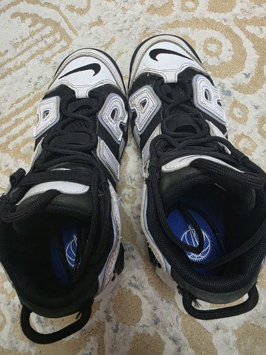 Nike AIR 180 lei