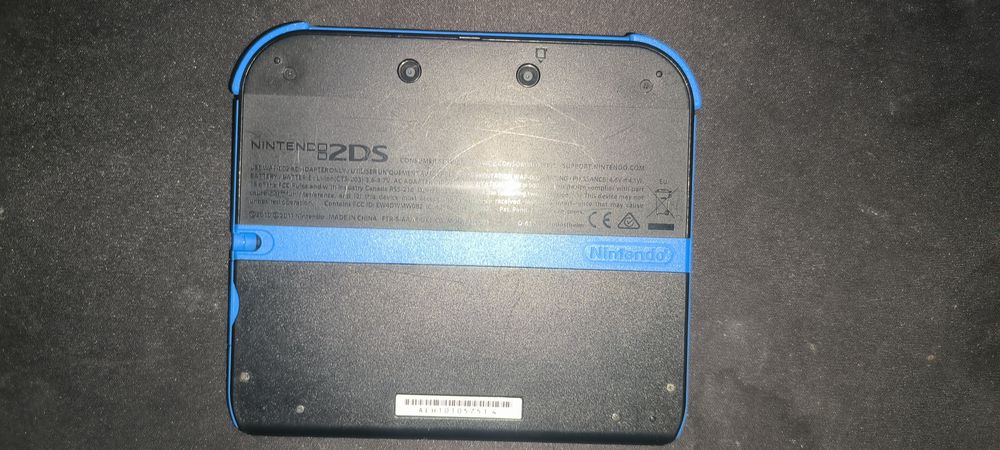 Nintendo 2ds modat albastru negru reconditionat
